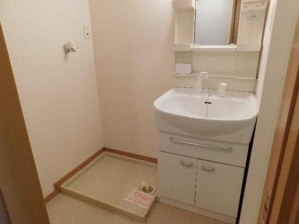 エスト・コリーヌの物件内観写真